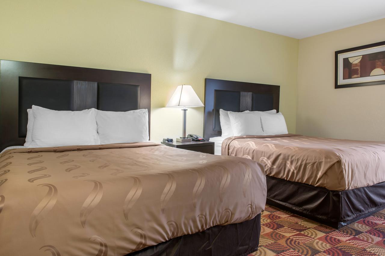 Quality Inn Bloomington Near University Exterior foto